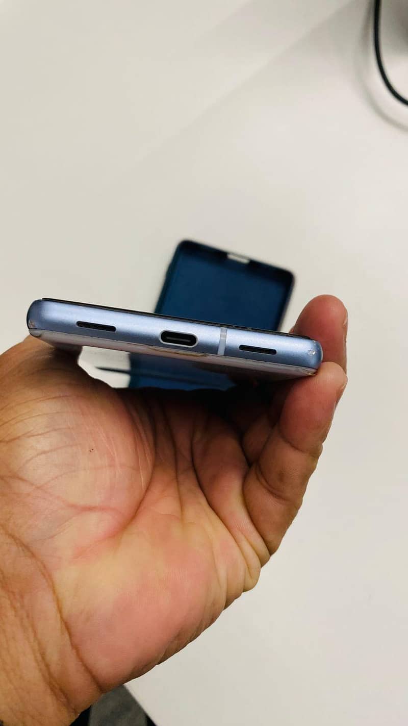 Google Pixel 7A 2