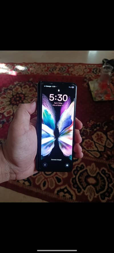 Samsung Galaxy Z Fold 3 *Non PTA* (12GB RAM / 256GB Storage)