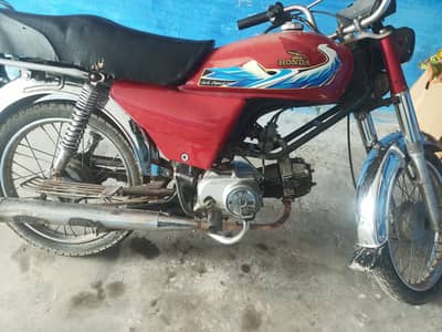 Hero 2016 Model For sale