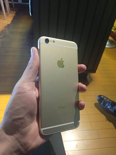 Apple iPhone 6S Plus