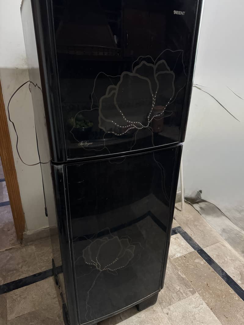 Orient fridge 0