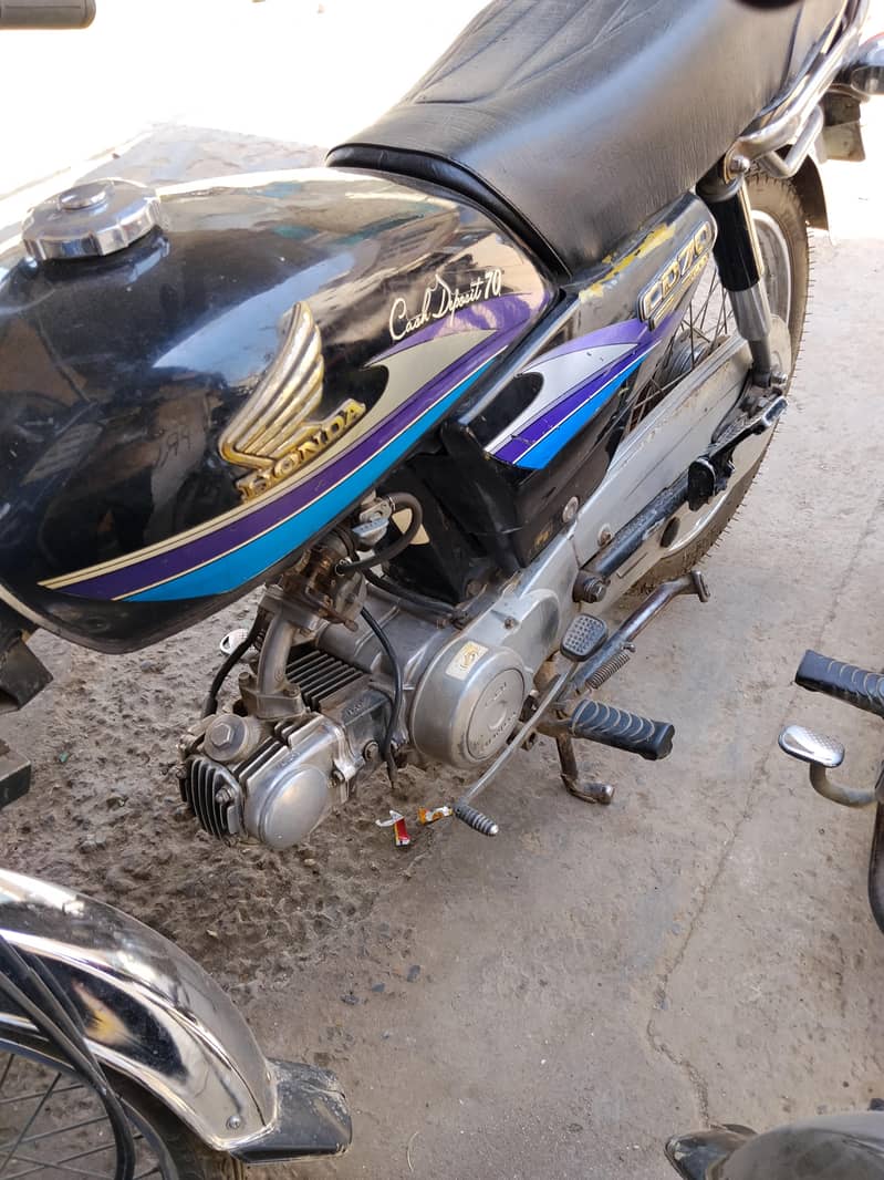 2006 Model cd70 1
