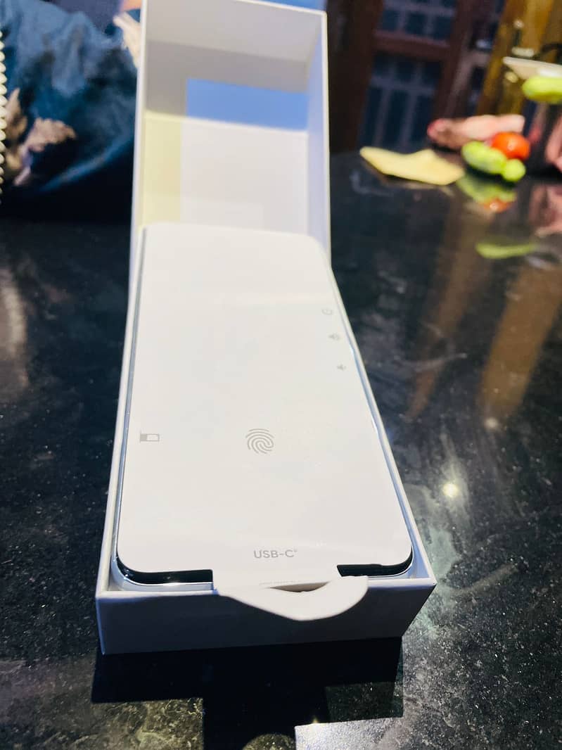 Google Pixel 8 Pro 2