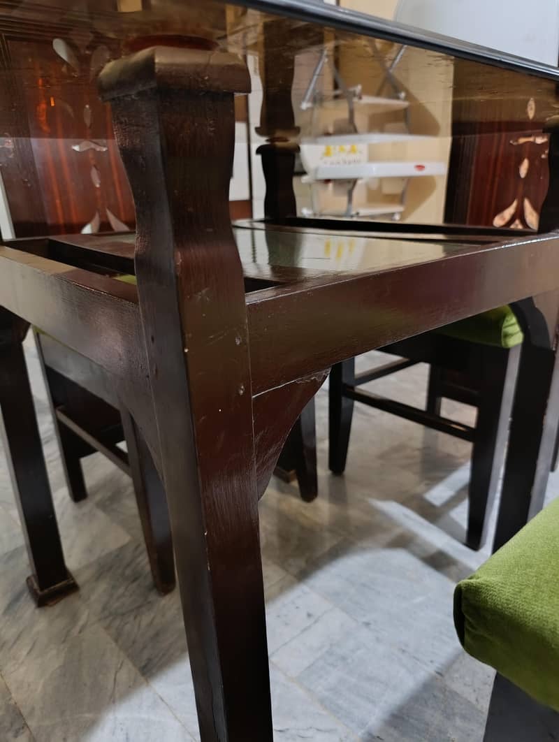 4 chairs dining table 1
