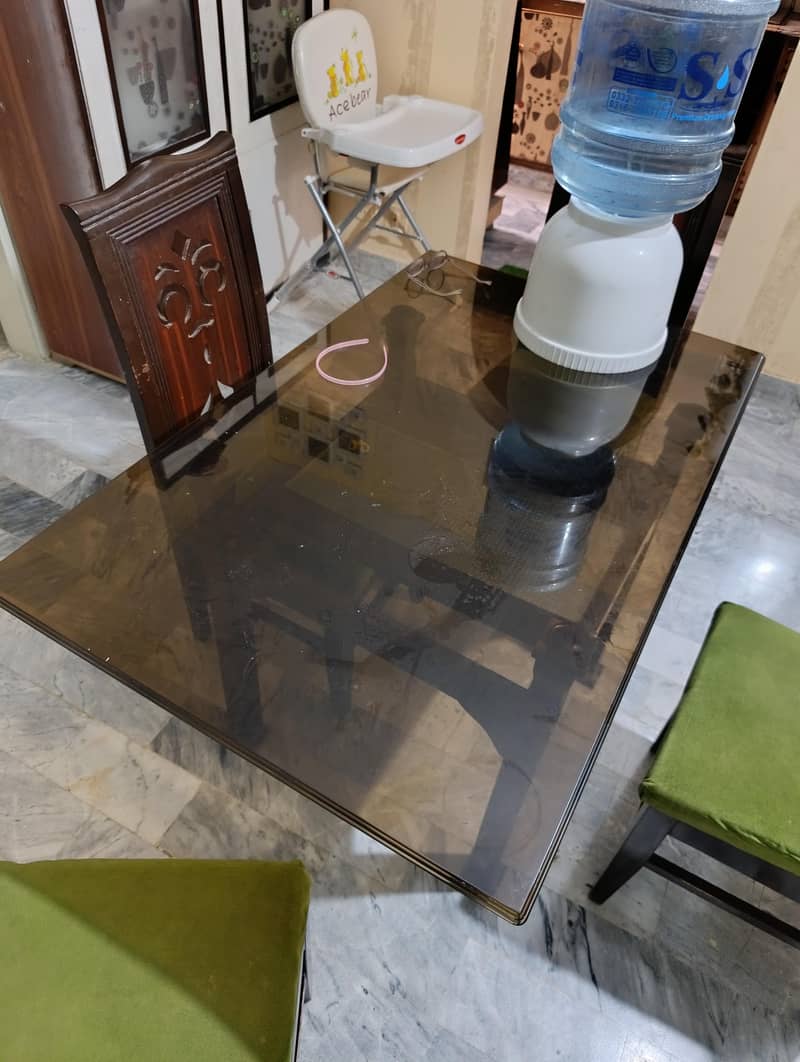 4 chairs dining table 3