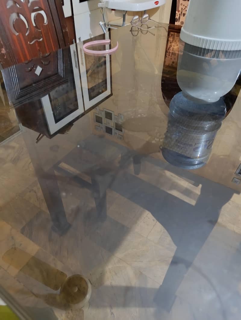 4 chairs dining table 4