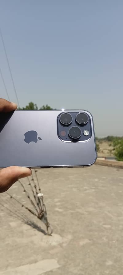 Apple iPhone 14 Pro