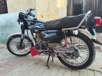 Honda cg 125 black 2018 model