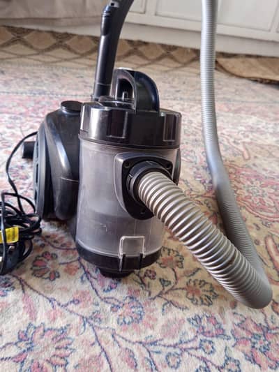 Air cleaner