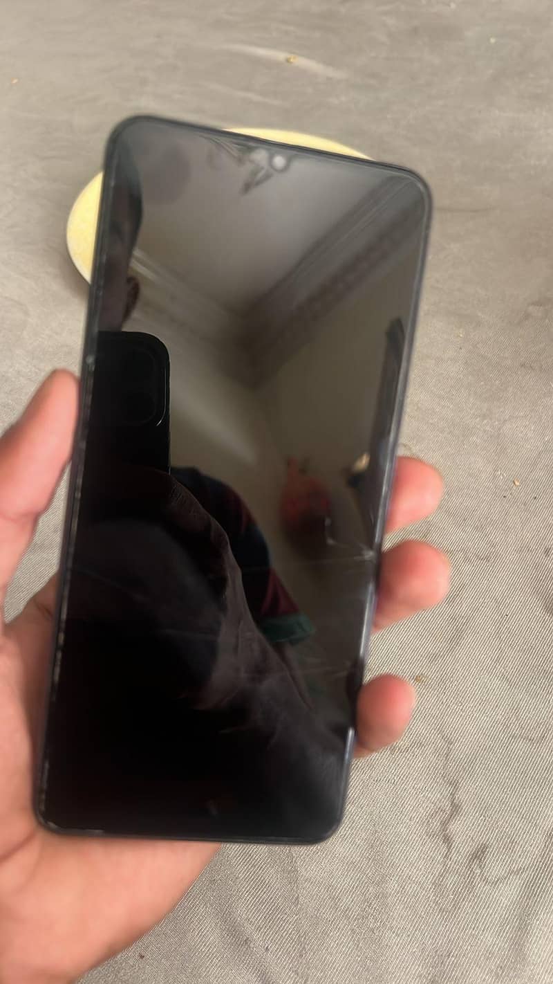 Realme Note 60 1