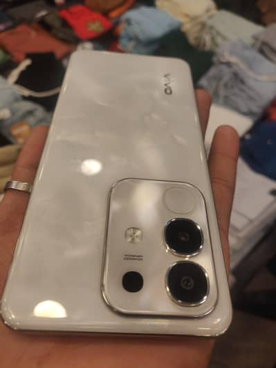 Vivo Y29