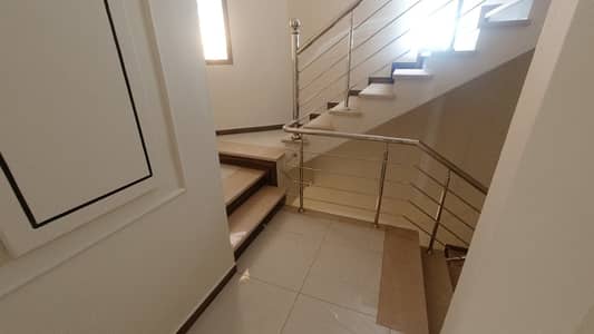 120 ghz corner banglow for sale Naya Nazimabad block C