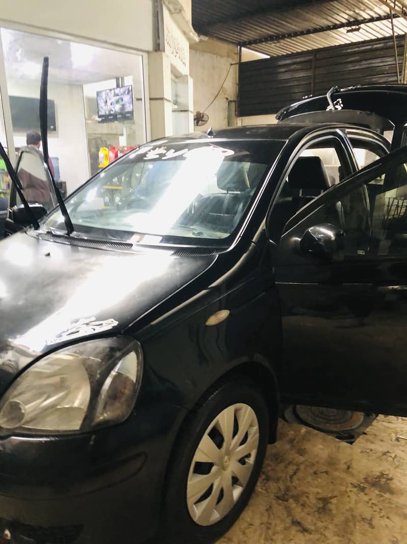 Vitz automatic 2003 10