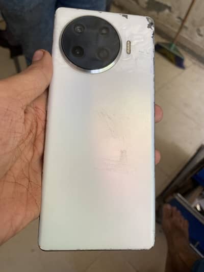 Tecno Spark 20 Pro Plus