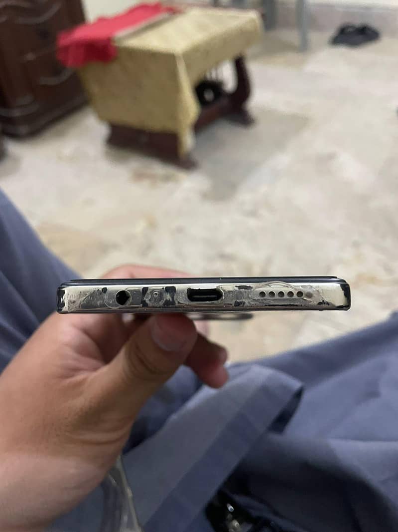 Tecno Camon 30 6