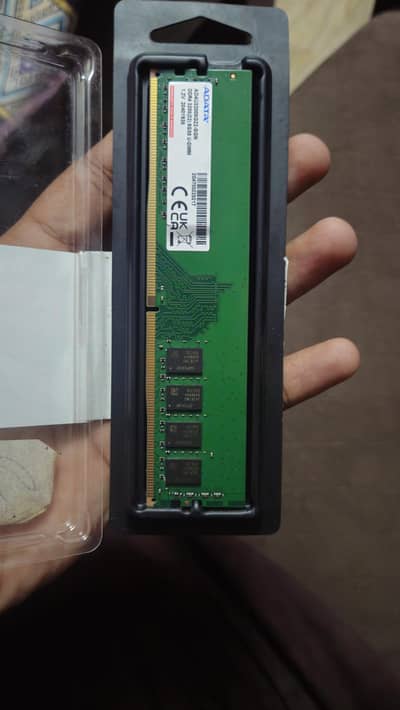 DDR-4 3200MHz 8GB RAM | 10/10 Condition