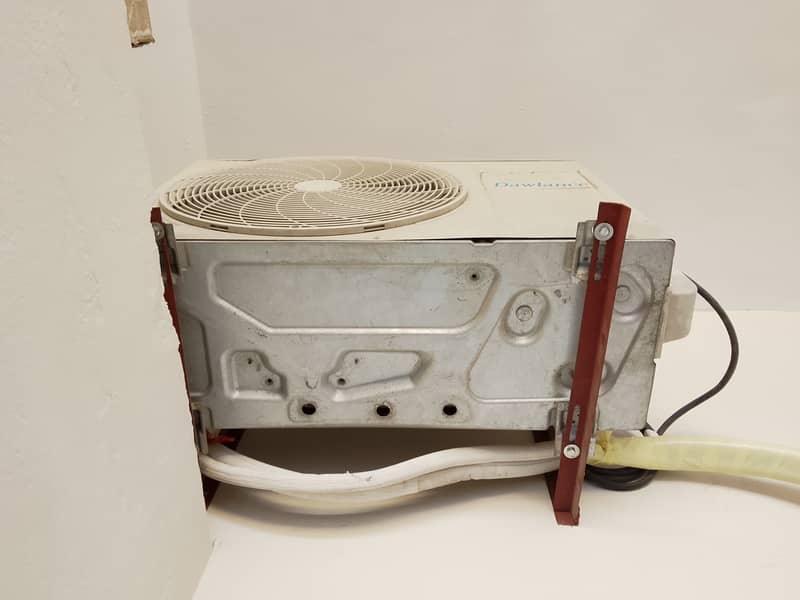 Dawlance split inverter Ac 1
