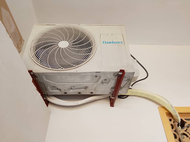 Dawlance split inverter Ac 2