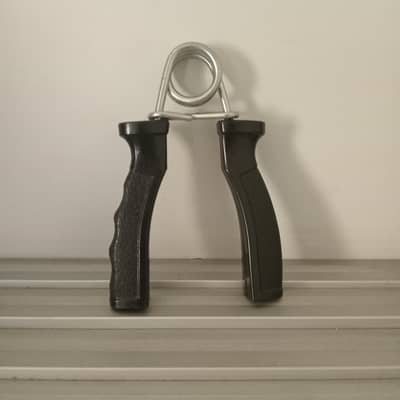 hand gripper