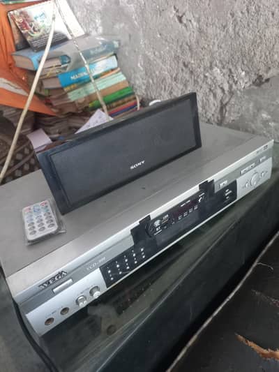 Sony Speaker good condition 10/10 with mp3 Bluetooth Player