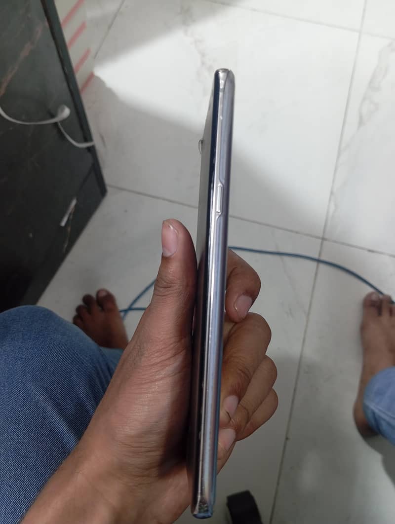 Mobile 1