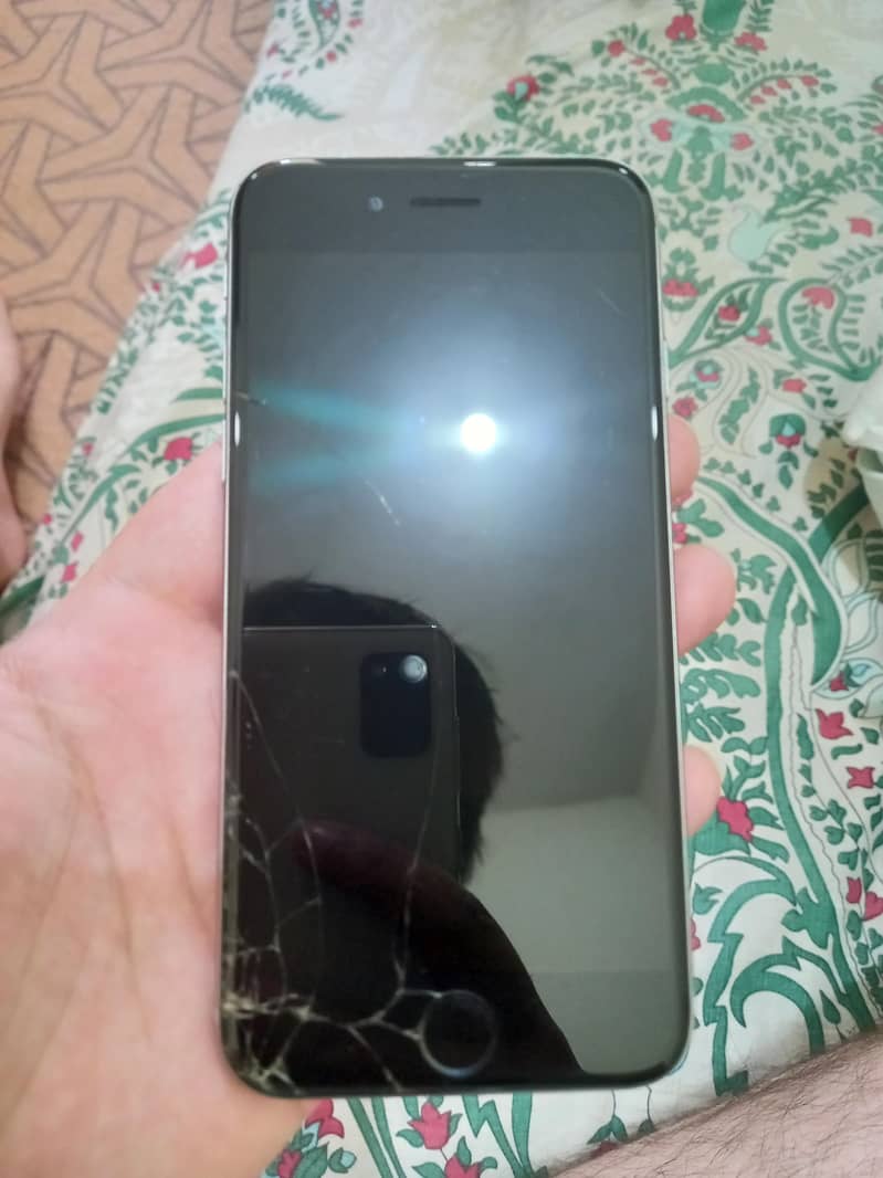 Apple iPhone 6 3