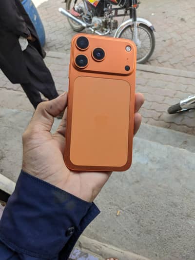 iPhone XR Converted 17 Pro 128GB