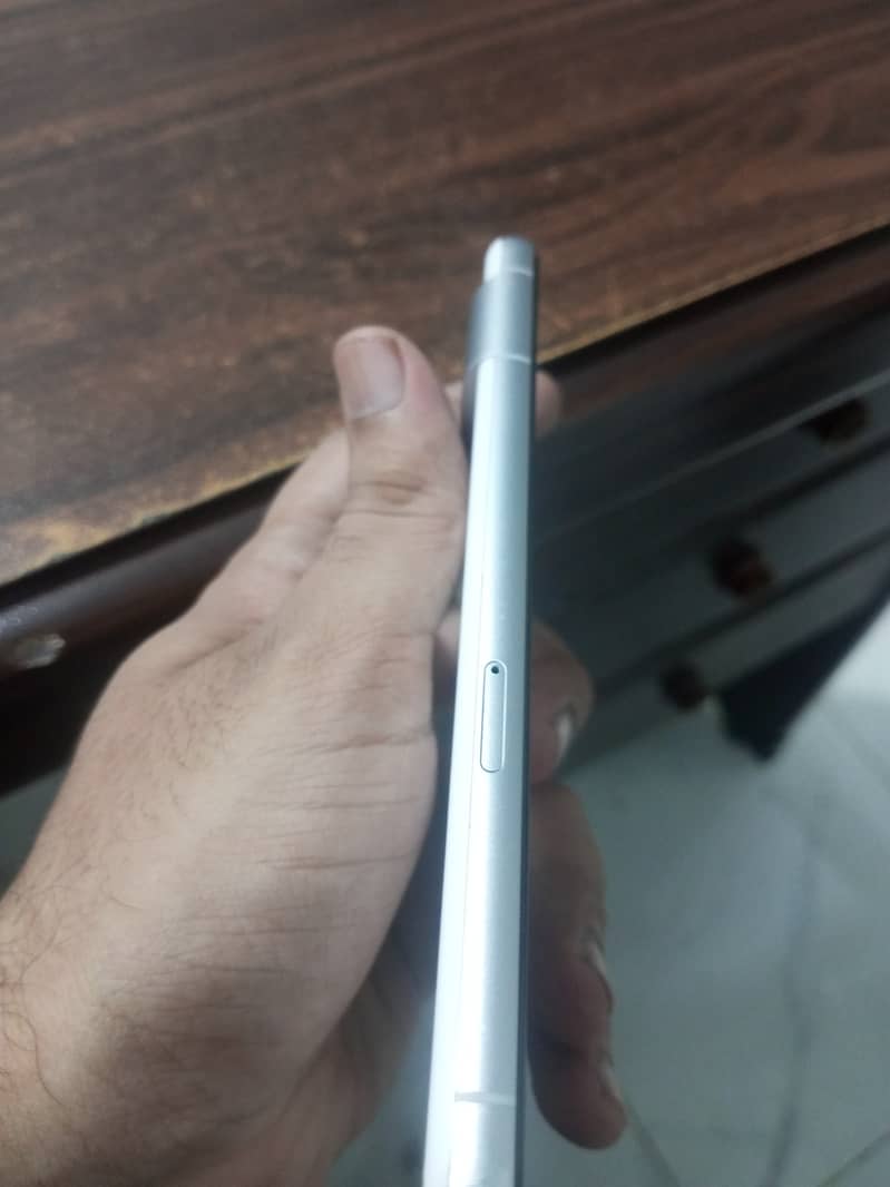 Google Pixel 7 3