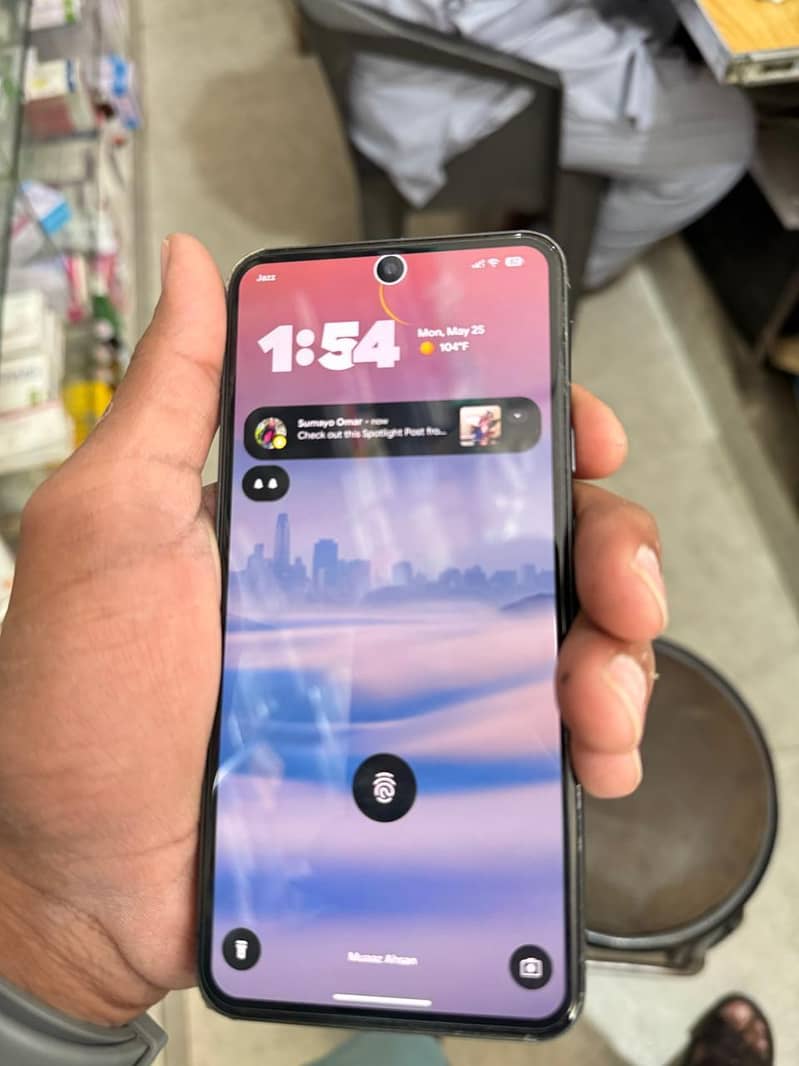 Google Pixel 8 0