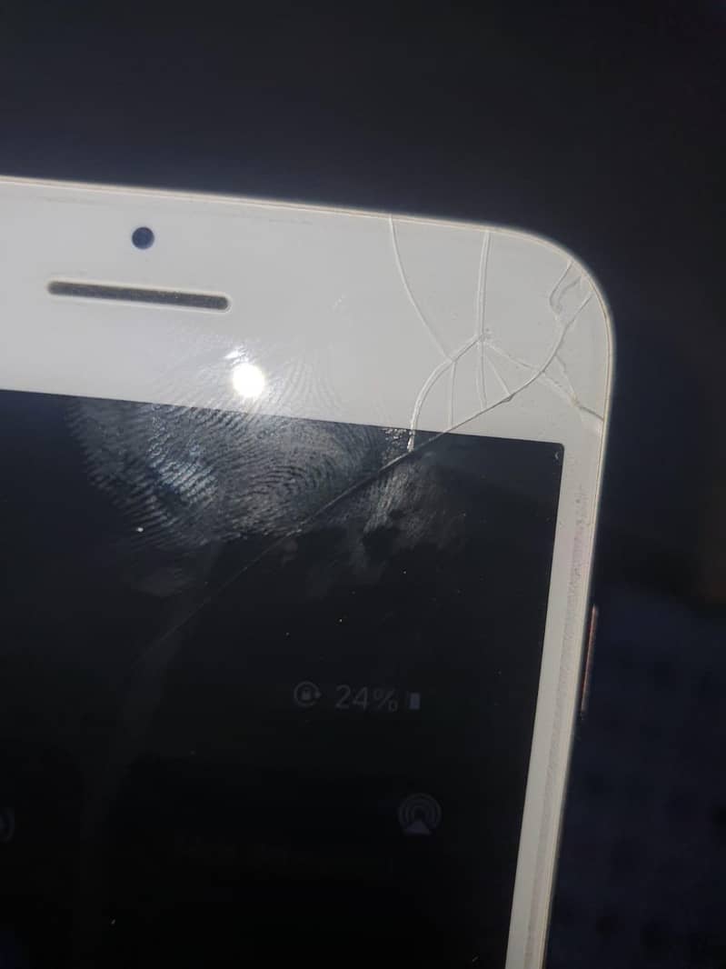 Apple iPhone 7 Plus 3