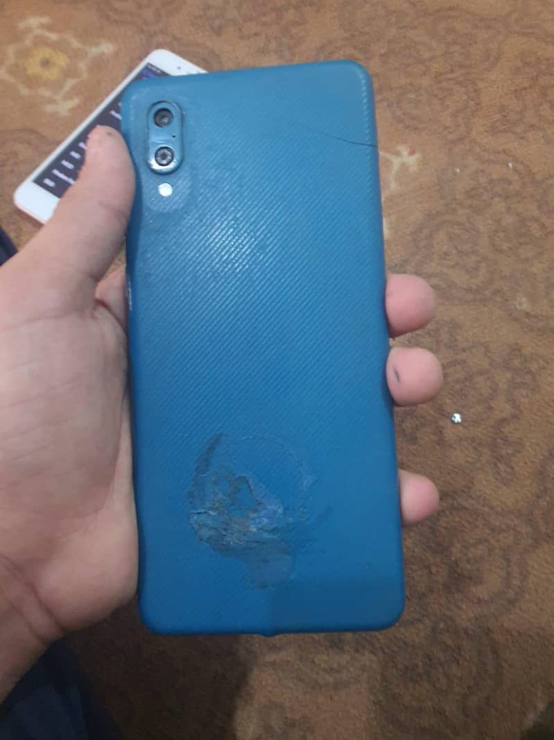 Apple iPhone 7 Plus 5