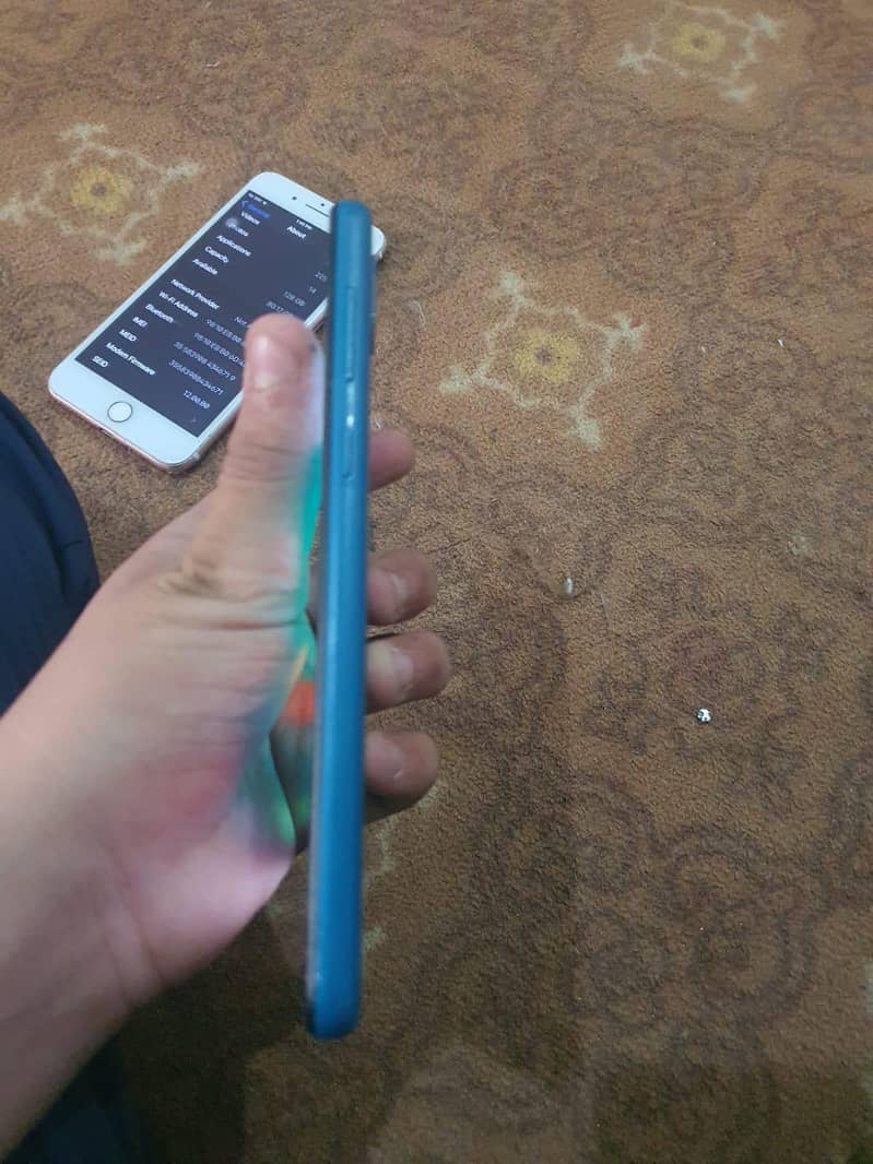 Apple iPhone 7 Plus 7