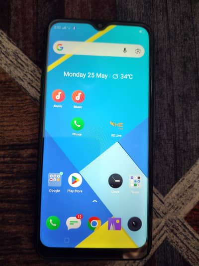realme c2