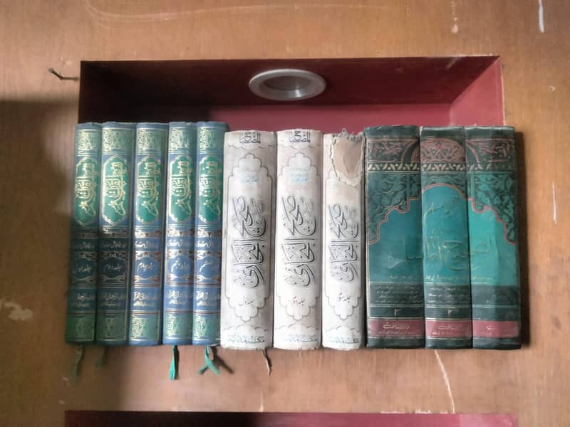 Books 0