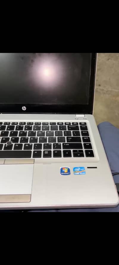Core i5 3 Generation 256gb ssd 32 mb graphics card