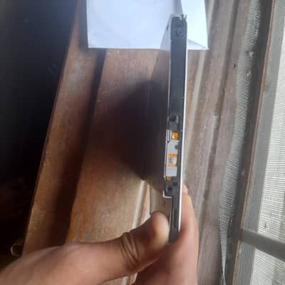 DVD drive { cd drive }