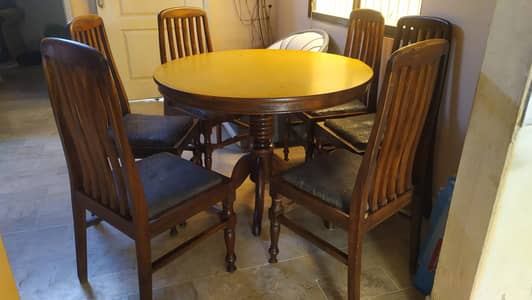 Dining table with chairs - sheesham wooden