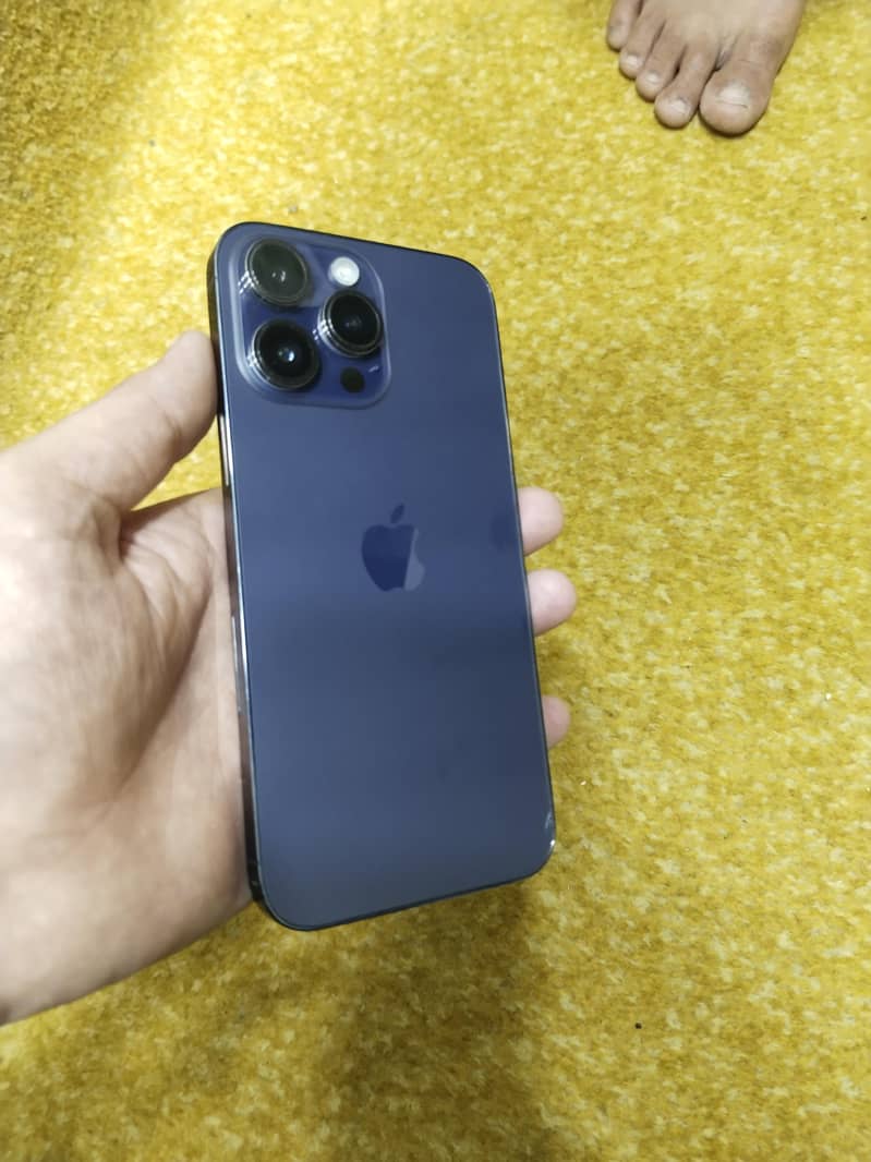 iphone 14 pro max 2