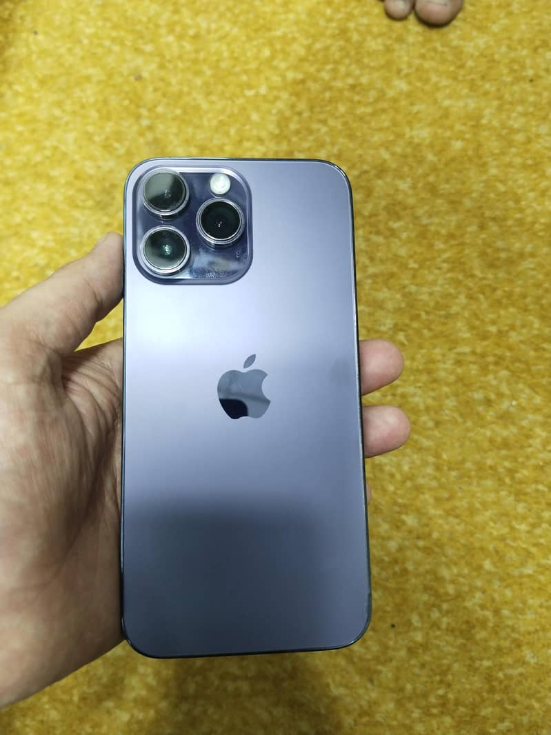 iphone 14 pro max 4