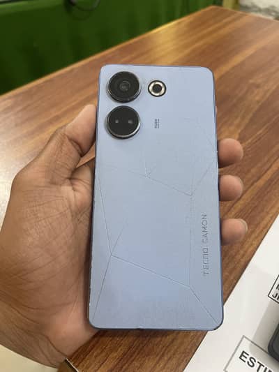 Tecno CAMON 20