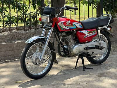 Honda cg 125 2023 model