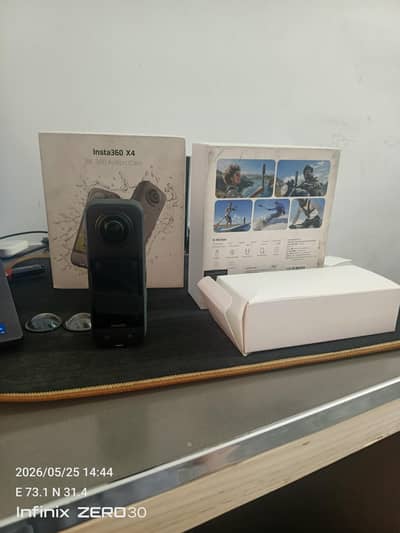 insta 360 x4 8K 360 Action camera