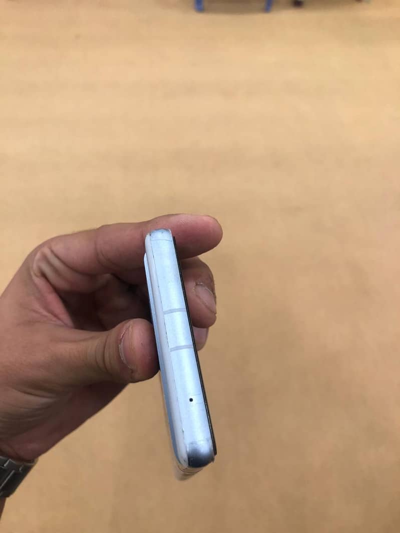 Google Pixel 7a 1