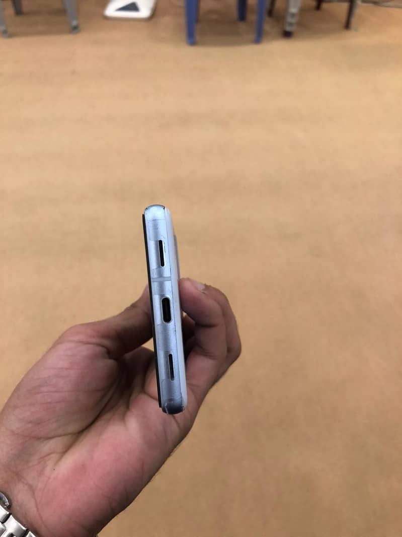 Google Pixel 7a 3