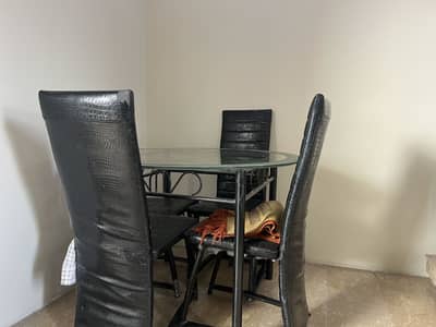 Dinning table