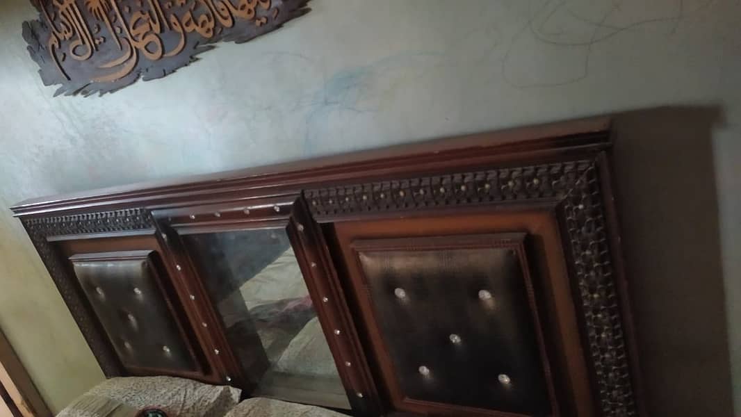 King size double bed 1