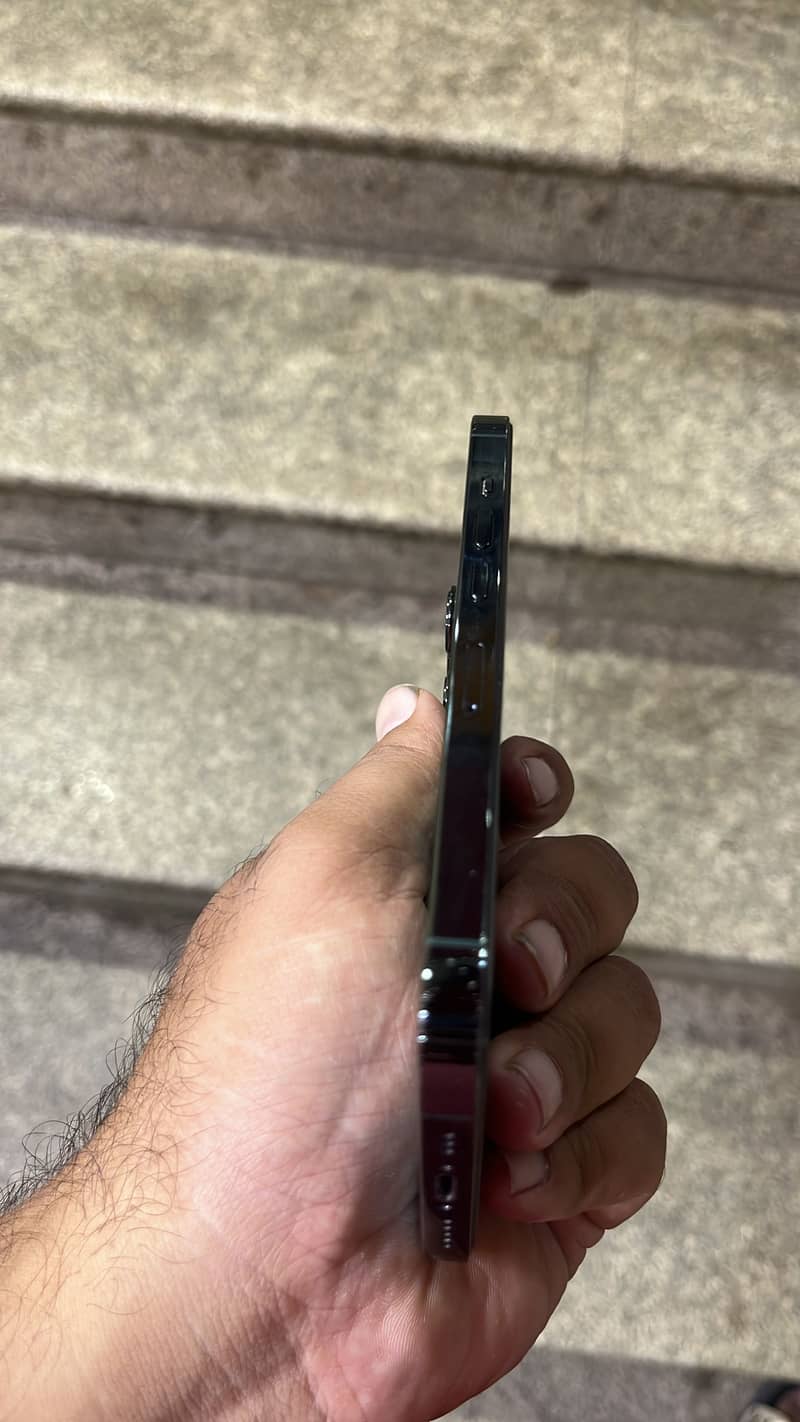 IPHONE 13 PRO 5
