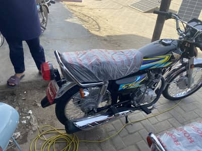 New bike Rana mubashar showroom