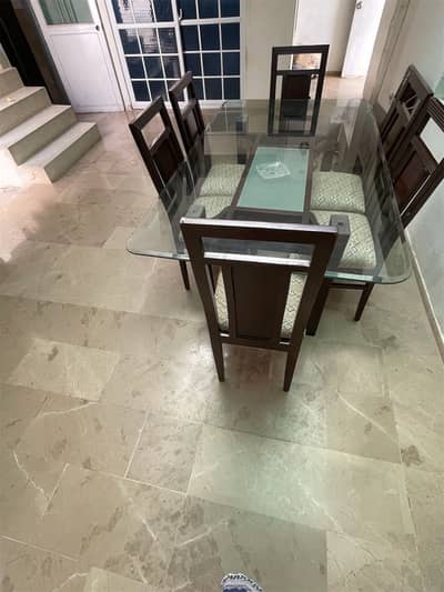 6 seater dining table