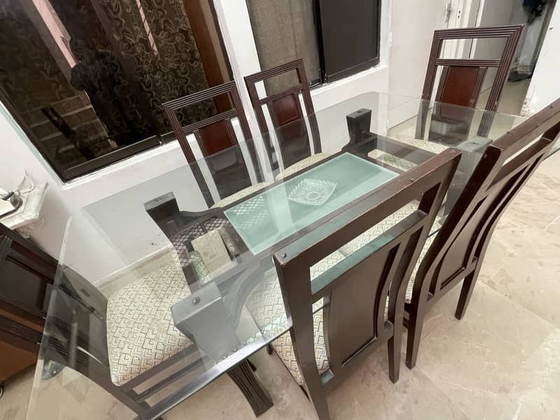 6 seater dining table 1